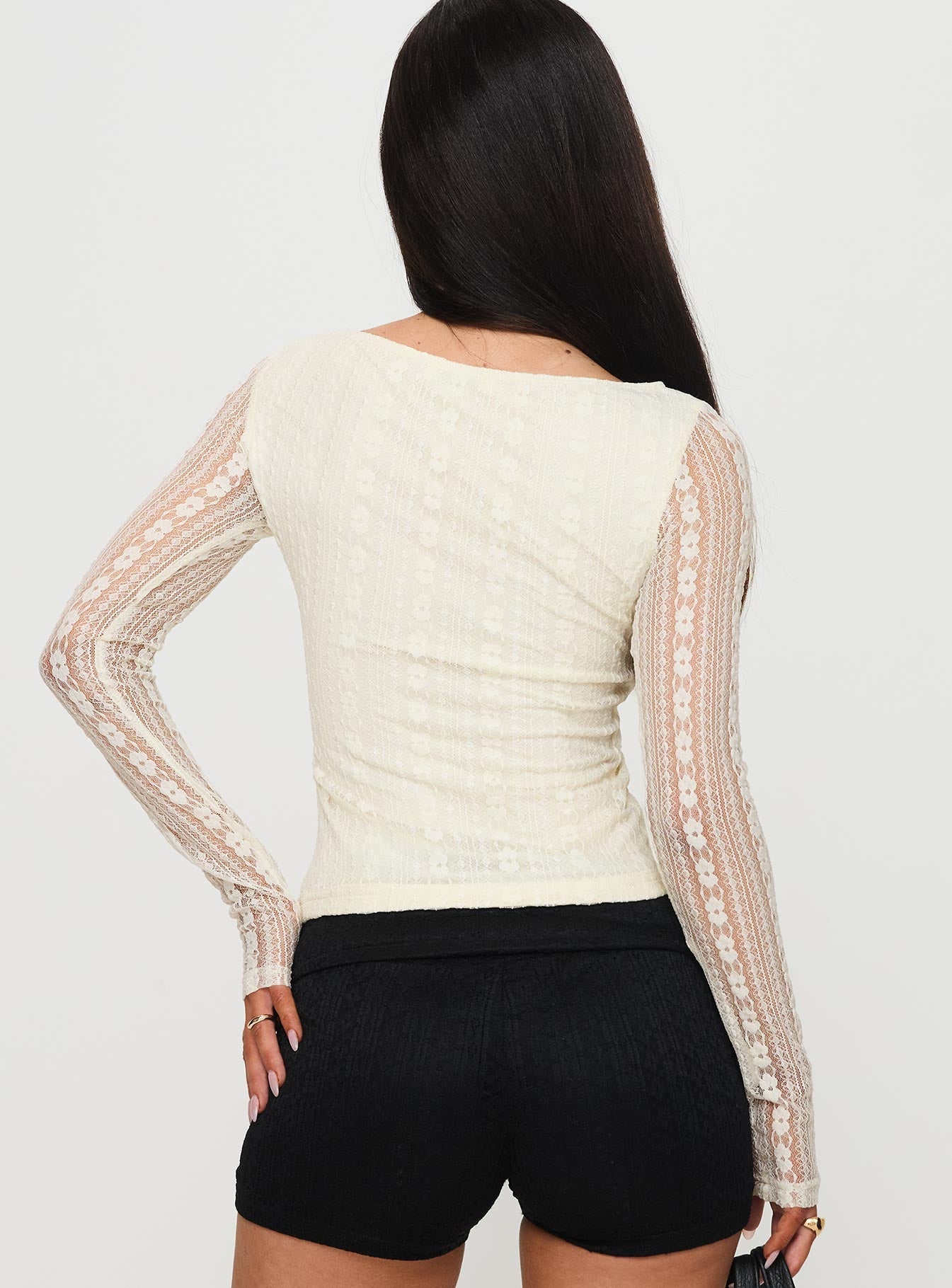 Boxwood Long Sleeve Top Cream