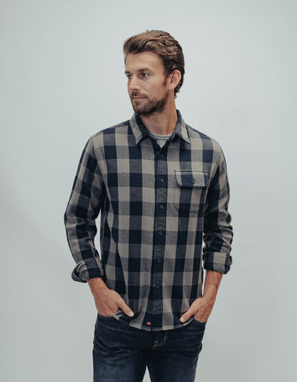 Boone Heavy Brushed Twill Overshirt in Blue Plaid