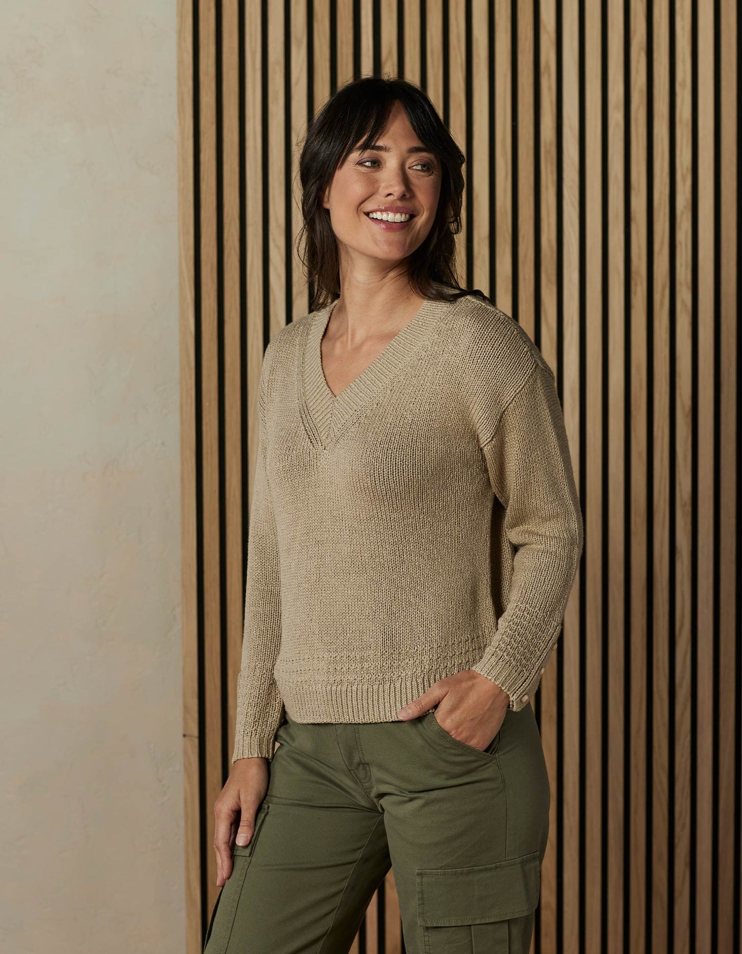 Arlo V-Neck Sweater in Oatmeal