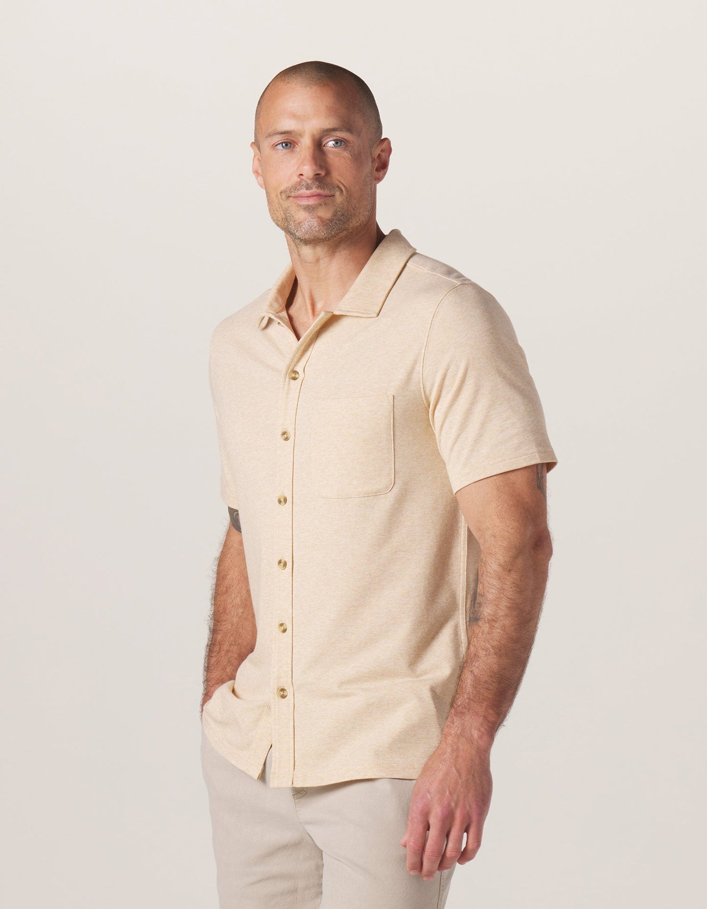 Active Puremeso Weekend Button Down in Iced Latte