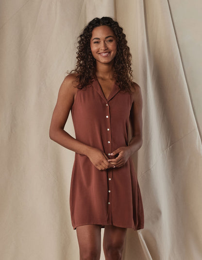 Aria Crepe Lapel Dress in Clay